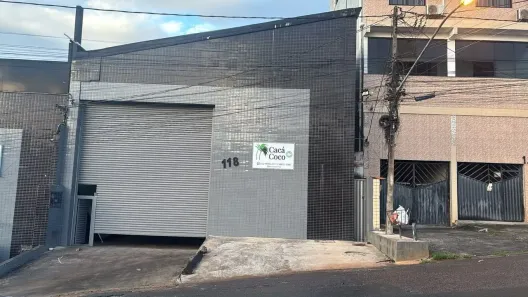 Galpão/Depósito/Armazém com 1 Quarto para alugar, 270m² no Conquista, Ilhéus