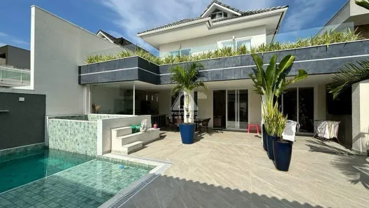 Casa de Condomínio com 4 Quartos à venda, 230m² no Barra da Tijuca, Rio de Janeiro
