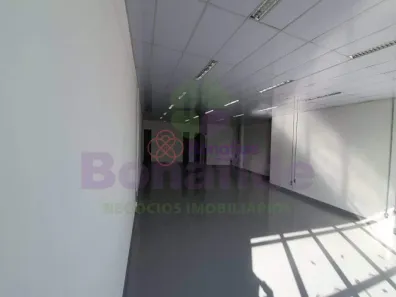 Ponto Comercial para alugar, 400m² no Vila Nova Esperia, Jundiaí