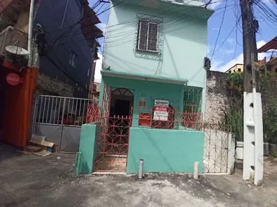 Casa com 2 Quartos para alugar, 67m² no Caminho de Areia, Salvador