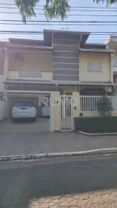 Sobrado com 4 Quartos à venda, 242m² no Parque das Flores, Campinas