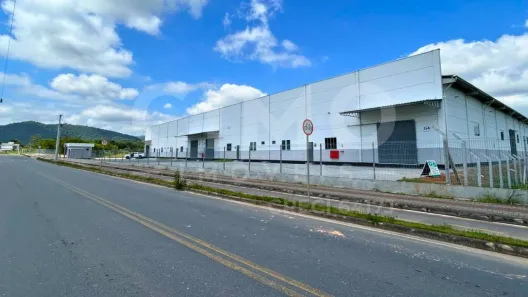 Galpão/Depósito/Armazém para alugar, 1100m² no Gaspar Mirim, Gaspar