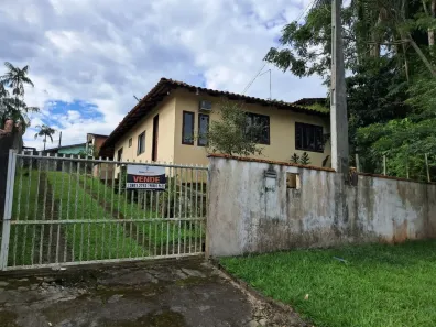 Casa com 3 Quartos à venda, 100m² no Boehmerwald, Joinville