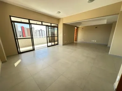 Apartamento com 3 Quartos para alugar, 216m² no Fátima, Teresina