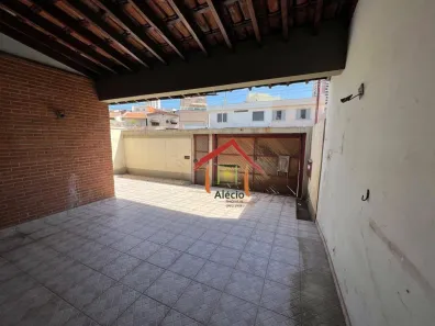 Casa com 4 Quartos para venda ou aluguel, 253m² no Vila Vianelo, Jundiaí