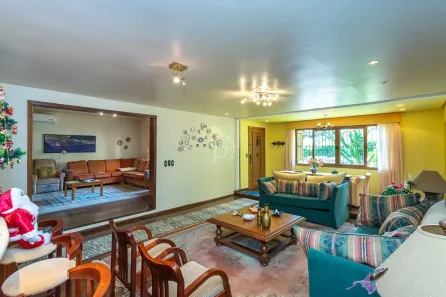 Casa com 5 Quartos à venda, 600m² no Tristeza, Porto Alegre
