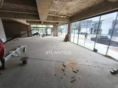 Ponto Comercial para alugar, 120m² no Village Rio das Ostras, Rio das Ostras