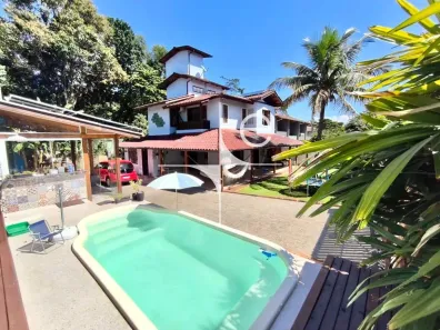 Casa com 4 Quartos para alugar, 135m² no Rio Tavares, Florianópolis