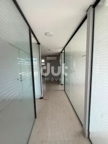 Prédio Comercial com 8 Quartos para alugar, 200m² no Vila Faustina I, Valinhos