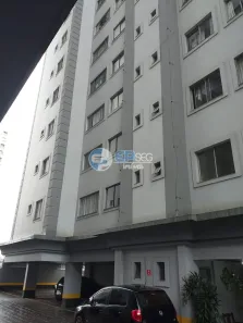 Apartamento com 3 Quartos à venda, 74m² no Centro, Londrina