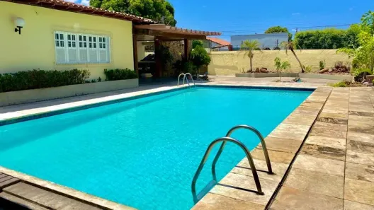 Casa com 4 Quartos à venda, 157m² no Ininga, Teresina