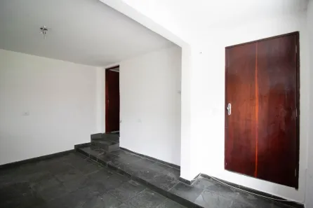 Casa com 2 Quartos para alugar, 100m² no Centro, Guarulhos