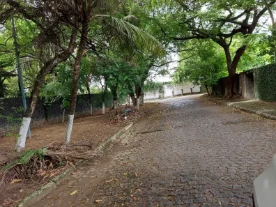 Lote/Terreno à venda, 560m² no Pina, Recife