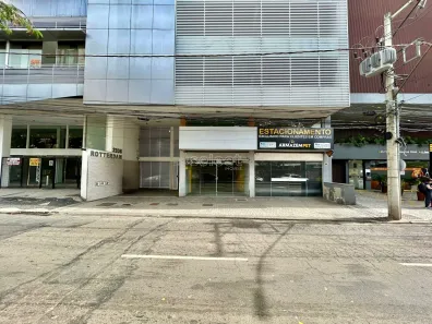 Ponto Comercial para alugar, 100m² no São Mateus, Juiz de Fora