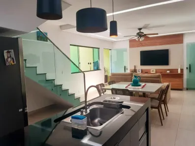 Casa com 5 Quartos à venda, 310m² no Jardim Vitória, Belo Horizonte