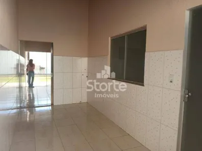 Casa com 3 Quartos à venda, 85m² no Jardim Europa, Uberlândia