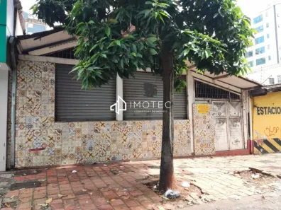 Ponto Comercial para alugar, 250m² no Santa Efigênia, Belo Horizonte