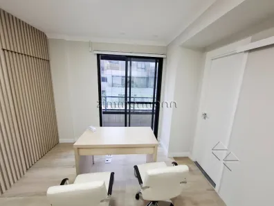 Sala Comercial para alugar, 81m² no Cerqueira César, São Paulo