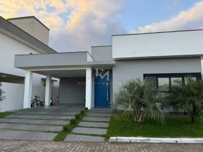 Casa de Condomínio com 4 Quartos à venda, 180m² no Campeche, Florianópolis