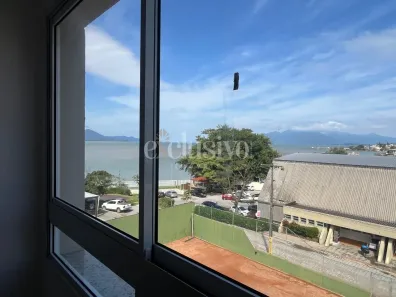 Apartamento com 2 Quartos à venda, 64m² no Coqueiros, Florianópolis