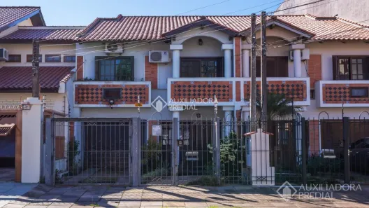 Casa com 3 Quartos à venda, 266m² no Jardim Itu, Porto Alegre