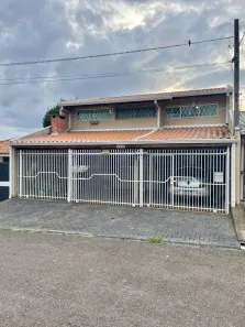 Sobrado com 4 Quartos à venda, 150m² no Alto Boqueirão, Curitiba