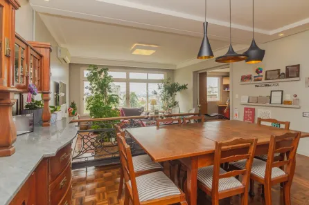 Apartamento com 3 Quartos à venda, 189m² no Moinhos de Vento, Porto Alegre