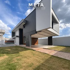 Casa com 3 Quartos à venda, 235m² no Canarinho, Boa Vista