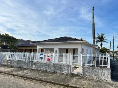Casa com 3 Quartos à venda, 136m² no Zona Sul, Balneário Rincão