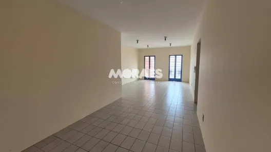 Apartamento com 3 Quartos para alugar, 80m² no Vila Coralina, Bauru