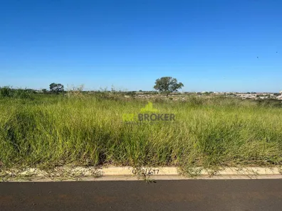 Lote/Terreno à venda, 180m² no Centro, Cedral