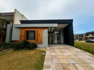 Casa de Condomínio com 4 Quartos à venda, 154m² no XANGRI-LÁ, Xangri-lá