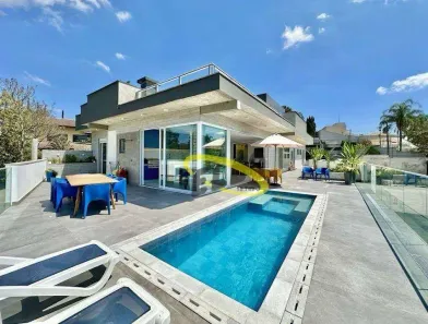 Casa de Condomínio com 4 Quartos à venda, 548m² no Granja Viana, Cotia