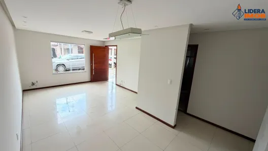 Casa de Condomínio com 2 Quartos à venda, 170m² no SIM, Feira de Santana