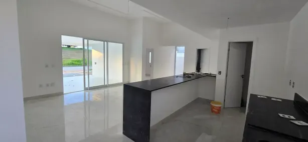 Casa de Condomínio com 4 Quartos à venda, 220m² no Parque das Nações, Parnamirim