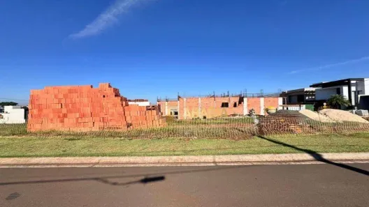 Lote/Terreno à venda, 326m² no Parque Brasil 500, Paulínia