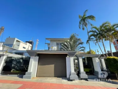 Casa com 4 Quartos à venda, 209m² no Michel, Criciúma