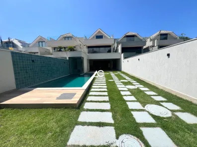 Casa de Condomínio com 5 Quartos à venda, 350m² no Barra da Tijuca, Rio de Janeiro