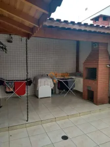 Sobrado com 3 Quartos à venda, 191m² no Jardim Santa Clara, Guarulhos