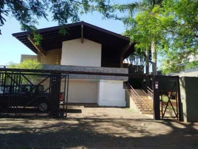 Casa com 6 Quartos para alugar, 345m² no Boa Vista, Londrina