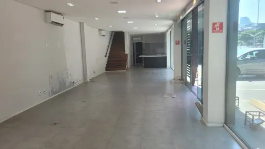 Ponto Comercial para alugar, 400m² no Vila Olímpia, São Paulo