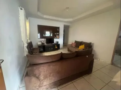 Casa com 3 Quartos à venda, 420m² no Parque Amazônia, Goiânia