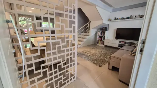 Sobrado com 3 Quartos à venda, 150m² no Marechal Rondon, Canoas