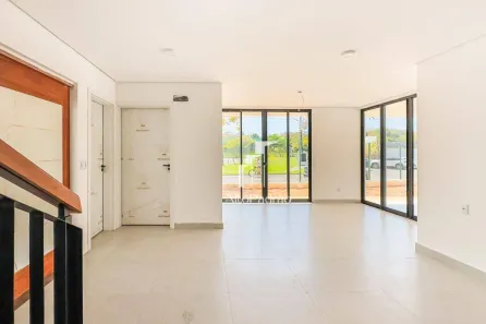Casa de Condomínio com 4 Quartos à venda, 215m² no Uruguai, Teresina