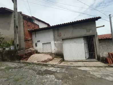 Casa com 2 Quartos à venda, 90m² no Santo Antônio, Teresina