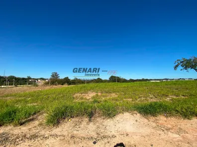 à venda, 618m² no Jardim Oliveira Camargo, Indaiatuba