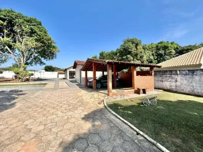 Fazenda/Sítio com 4 Quartos à venda, 400m² no Vale San Fernando, Itapetininga