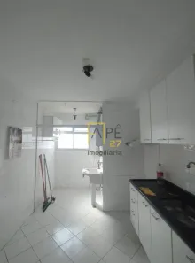 Apartamento com 2 Quartos para alugar, 52m² no Vila das Bandeiras, Guarulhos