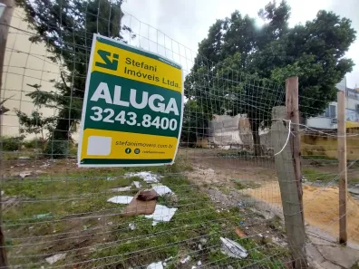 Lote/Terreno para alugar, 900m² no Cavalhada, Porto Alegre