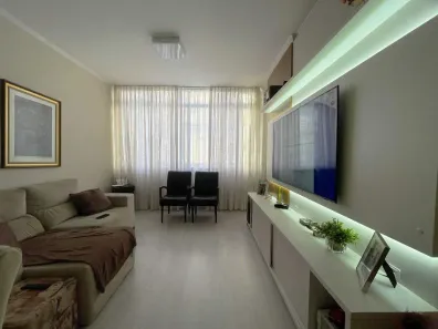 Apartamento com 3 Quartos à venda, 100m² no Centro, Florianópolis